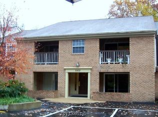 5934 Cove Landing Rd APT 304, Burke, VA 22015