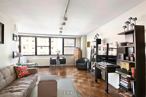 Sold by Town Residential | media 12