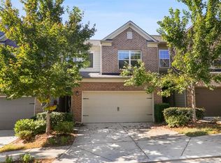 980 Parkside Wood Ct, Lawrenceville, GA 30043