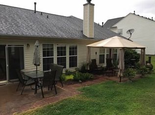15 Cog Hill Dr, Simpsonville, SC 29681