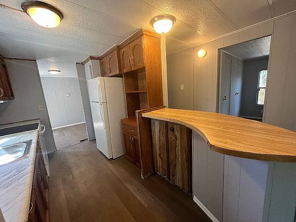 4th image of 6573 Stardust Ln