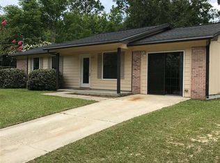 2708 Sandalwood Dr N, Tallahassee, FL 32305