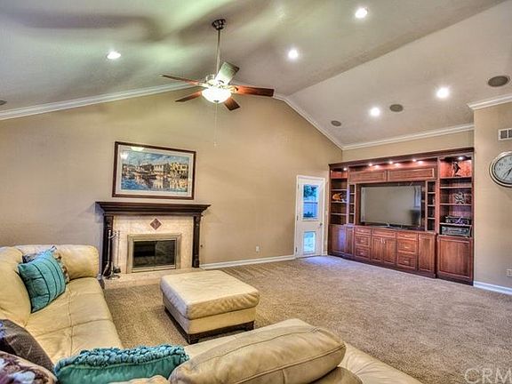 5th image of 2381 Coco Palm Dr