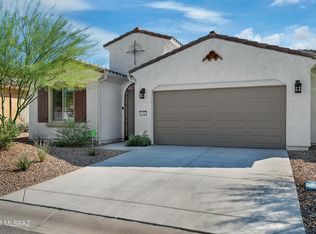 1496 E Blue Granite Dr, Green Valley, AZ 85614