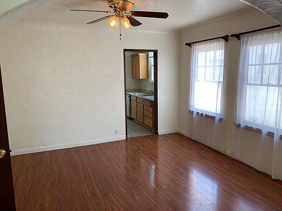 5th image of 1624 La Golondrina Ave