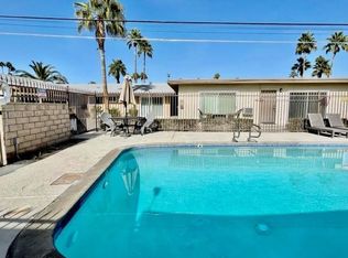 686 E Cottonwood Rd APT 12, Palm Springs, CA 92262
