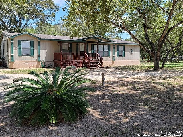 1st image of 123 Willow Creek Dr