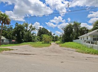 557 Baldwin Ln, Daytona Beach, FL 32114