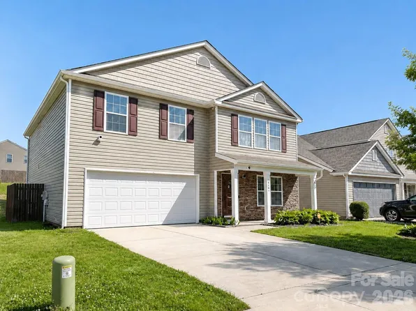 1818 Greenbrook Trl, Dallas, NC 28034