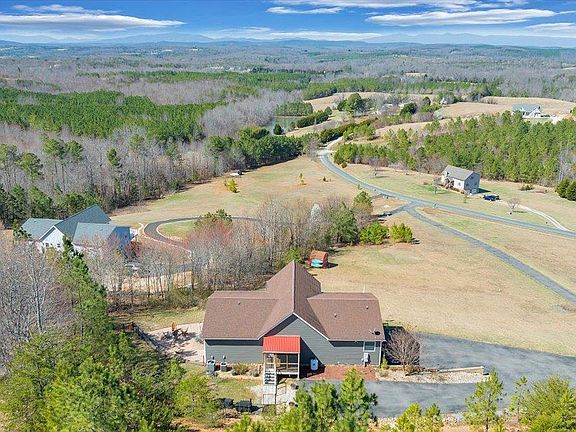 2nd image of 439 Gardner Farm Rd