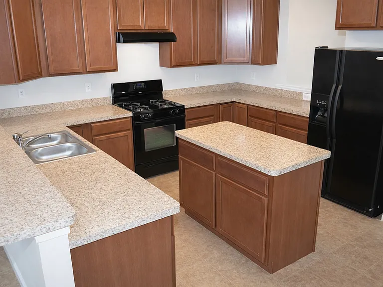 46375 Shining Willow Ln #F — Photo 12