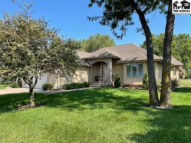 1st image of 1824 Seville Dr