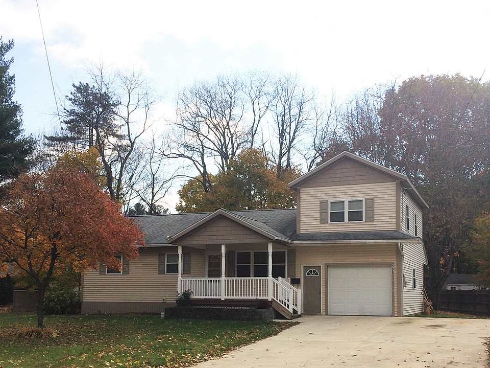 1st image of 198 Malta Ave
