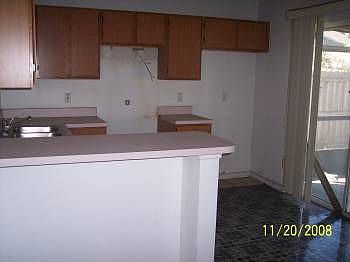 2nd image of 5445 Regal Oak Cir