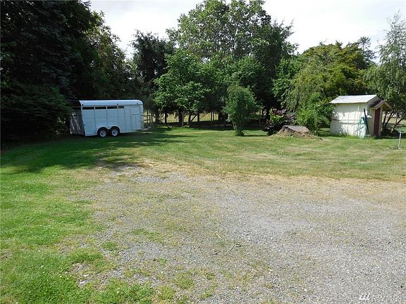2nd image of 9536 Yelm Hwy SE