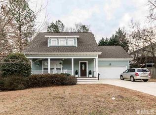 513 Cameron Glen Dr, Apex, NC 27502