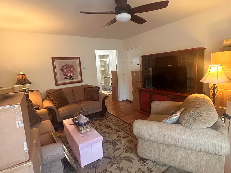 455 Fairview Ave #26 — Photo 5