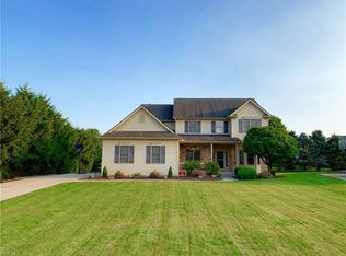 8109 Hunting Valley Dr, Boardman, OH 44512