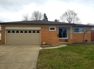 26340 Fairfield Ave, Warren, MI 48089