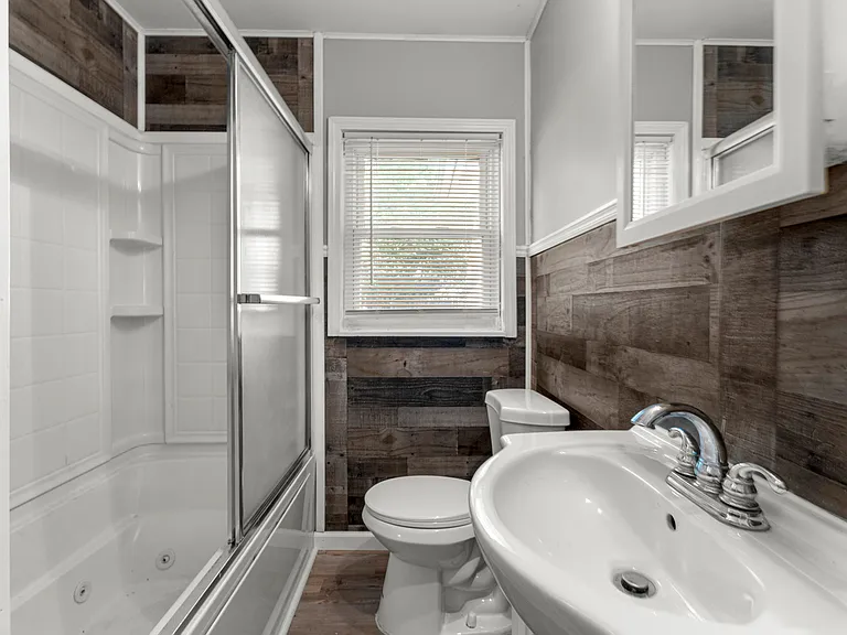 5228 Fletcher St — Photo 22