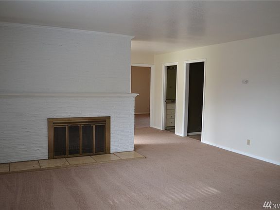 3rd image of 11411 28th St NE