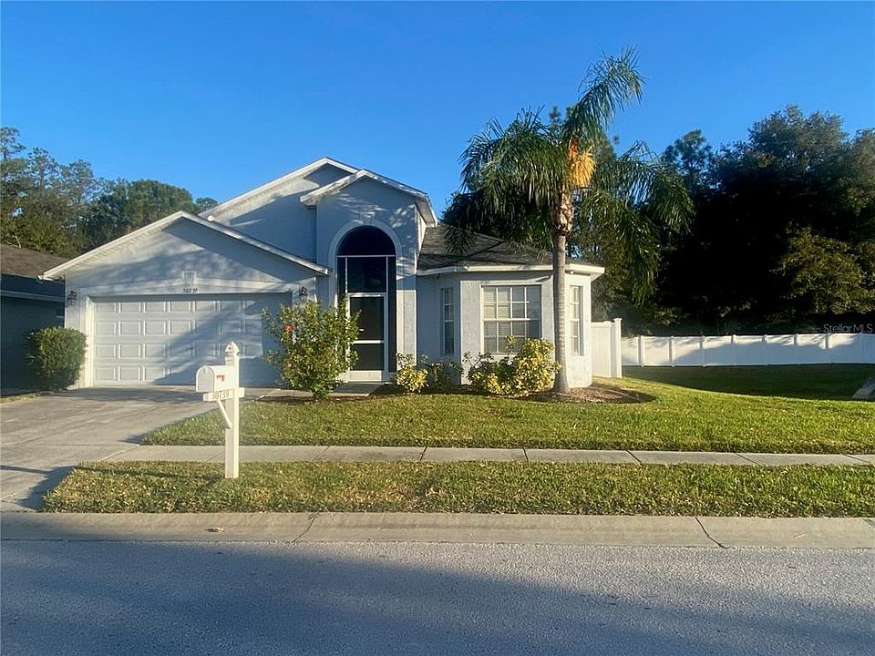 1st image of 30739 Midtown Ct