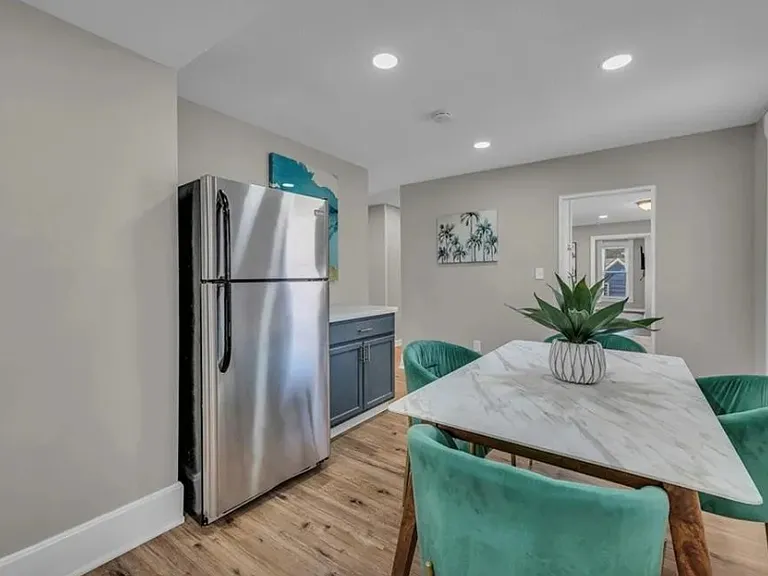 2745 Holmes St #2 — Photo 7