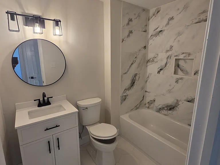 412 Winston St — Photo 17