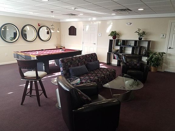4th image of 5 Woodman Way Unit 101