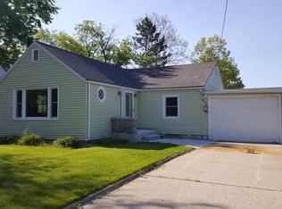 22248 County Road 10, Elkhart, IN 46514