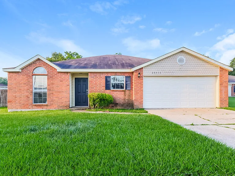 23715 Prairie Bird Dr — Photo 1