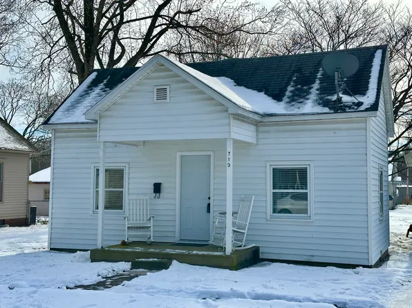 713 E High St, Monticello, IL 61856