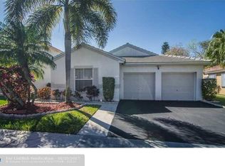 1942 NW 184th Way, Pembroke Pines, FL 33029