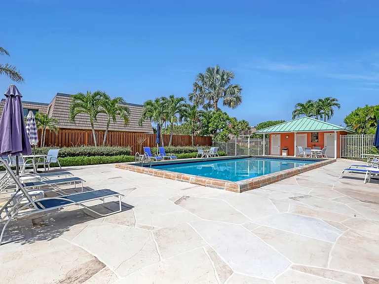 131 Ocean Cove Dr — Photo 27
