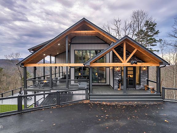 5th image of 3912 Patriot Ln