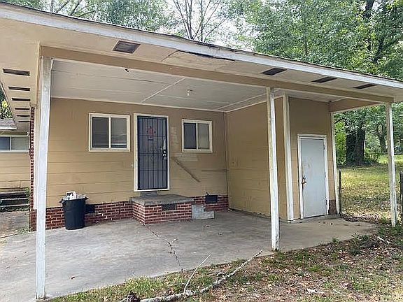 5th image of 2871 Lakewood Dr