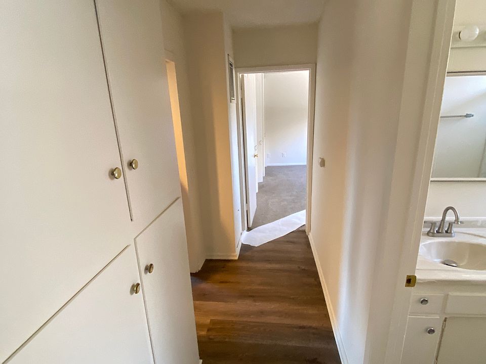 1st image of 3520 Mentone Ave APT 5