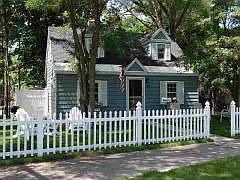 1st image of 210 Railroad Ave