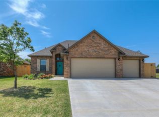 11732 SW 15th Ter, Yukon, OK 73099