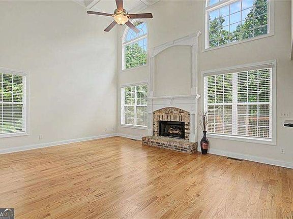 5th image of 7641 Capps Ridge Ln