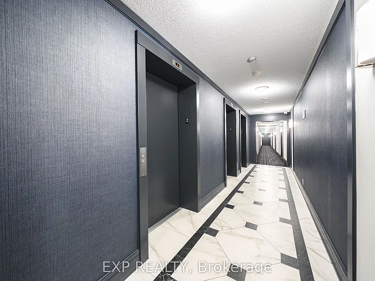 1070 Sheppard Ave W #1514 — Photo 9