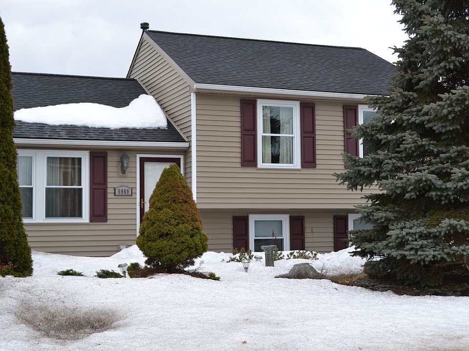 5969 Hebrides Trail, Cicero