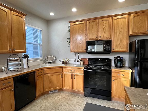 3rd image of 3307 Borrossa St