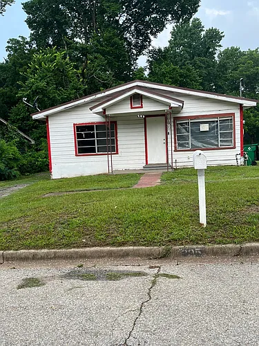 205 Joe Louis St Photo 1