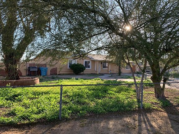 3rd image of 4853 N 79th Dr