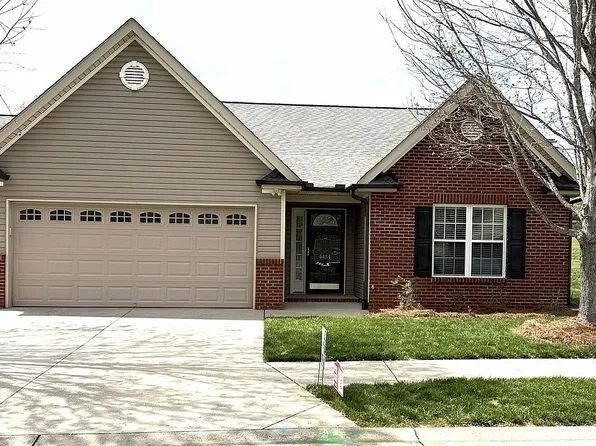 4434 Weatherton Dr, Kernersville, NC 27284