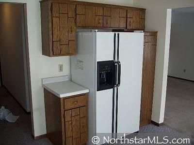 4th image of 390 Clover Leaf Pkwy NE