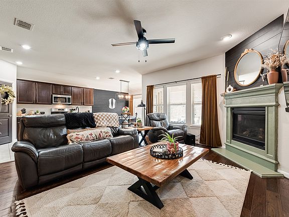4th image of 9237 Flying Eagle Ln