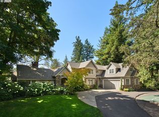 14500 Uplands Dr, Lake Oswego, OR 97034