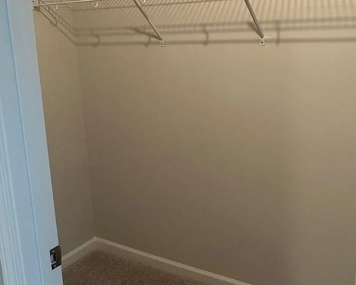 1078 Manorhaven Dr — Photo 15
